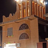 اتاق سنتی در خیابان ساحلی بنک
