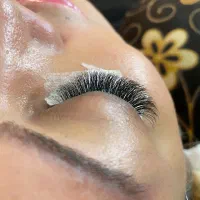 استخدام مژه کار با یکسال سابقه کاری فعال|استخدام درمانی، زیبایی، بهداشتی|تهران, قلهک|دیوار