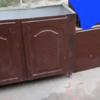 دوعدد کابینت یکی زیرسینکی ویکی هم روی سینکی سالم