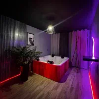 اپارتمان vip ناصرخسرو جکوزی افتتاح شد