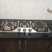 کابینت ، پشتی دیواری ، گاز صفحه ای ۳ شعله