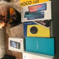 تعدادی کارتون گوشی