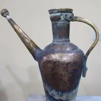 آفتابه مسی قدیمی|کلکسیون اشیاء عتیقه|بجنورد, |دیوار