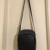 کیف برزنت+چرم نو|کیف، کفش، کمربند|رشت, فلسطین|دیوار