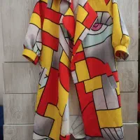 مانتو بلند زنانه طرح هندسی رنگارنگ