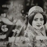 طراحی چهره سیاه قلم و مدادرنگی