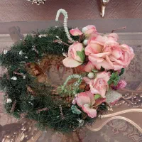گل مصنوعی میخک و رز و کاج تزیئنیو گل شاخه ای|گل مصنوعی|اصفهان, شفق|دیوار