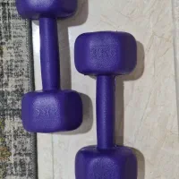 دمبل ادونیم کیلو و ۴  کیلو موجود هس