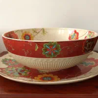 کاسه بسیار بزرگ