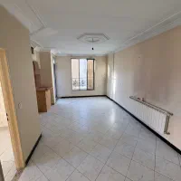 ۵۶متر/دو بر نور/سالن پرده خور/گلبرگ/ایزدی شمالی|فروش آپارتمان|تهران, کرمان|دیوار