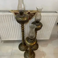 شمعدان کنار سالنی