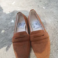 یک جفت کفش زنانه سایز ۳۸ اصلی