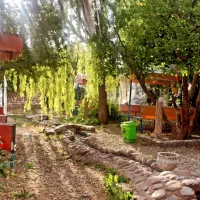 باغ رستوران شبهای گلدشت