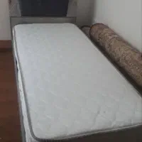 تخت خواب یک نفره