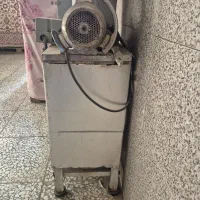 چرخ گوشت صنعتی ۳۲ و فر پیتزا صندوقی|کافیشاپ و رستوران|قزوین, |دیوار