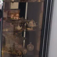 یک عدد بوفه سالم بدون خط و خش