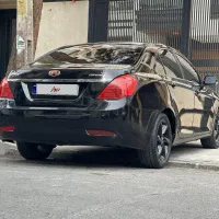 جیلی امگرند مدل 2013