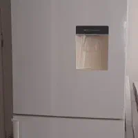 یخچال فریزر هایسنس سالم وتمیز