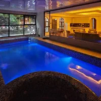 اجاره ویلا استخر آب گرم جکوزی با وسایل بازی