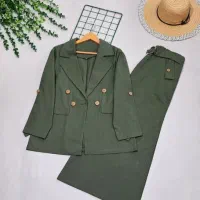 کت و دامن شلواری|لباس|صدرا-فارس, فاز ۱|دیوار