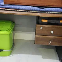 میز تحریر و کامپیوتر|میز تحریر و کامپیوتر|رشت, پستک|دیوار