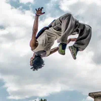 ورزش پارکور و کلیستنیکس