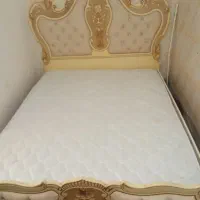 تخت خواب دو نفره