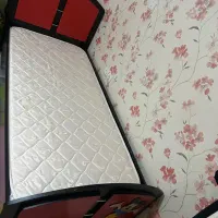 تخت نوجوان با تشک در حد نو|تخت و سرویس خواب|مرند, |دیوار