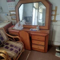 میز آرایش و میز مدیریت