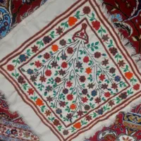 رومیزی پته دست باف و بسیار زیبا