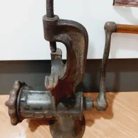 چرخ گوشت دستی