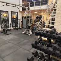 باشگاه بدنسازی(نیمه خصوصی)