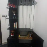 کمد و جالباسی در حد نو