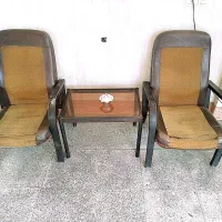 صندلی و میز انتظار