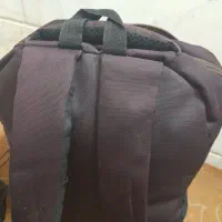 کوله پشتی مدرسه اسپرت رنگ زرشکی در حد|کوهنوردی و کمپینگ|قم, آزادگان|دیوار