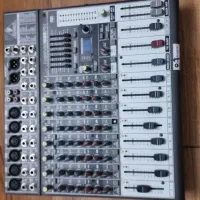 میکسر محبوب و بادوام بهرینگر ۱۲۲۲ اف ایکس