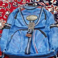 کوله پشتی مدرسه و کیف زنانه