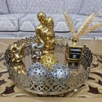 سینی و مجسمه تزئینی