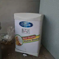 آبگرمکن برقی دیواری دست دوم