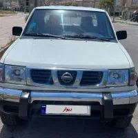 نیسان پیکاپ دوکابین