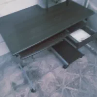 میز کامپیوتر و تحریر