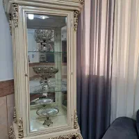 ویترین کاملا سالم چوب راش
