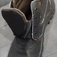 کفش کار ایمنی