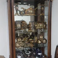 بوفه چوب گردو تاج دار