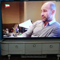 تلفزیون ۶۵ اینج