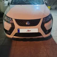 کوییک R s سفید مشکی