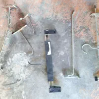 چوب لباسی زنانه و دخترانه و پسرانه و مردانه|بندرخت و رخت‌آویز|قم, ولیعصر|دیوار