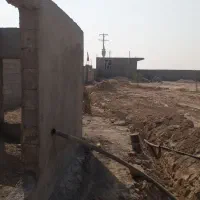 به یک نگهبان تمام وقت بیرون شهر