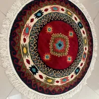 دوعدد فرش گرد۱.۵ در۱.۵ درجه یک و بسیار تمیز