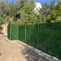 فنس چمنی و فنس برگی|خدمات باغبانی و درختکاری|کرج, گلدشت|دیوار